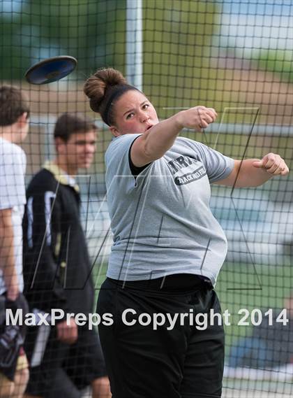 Thumbnail 1 in UHSAA Region 4 Championships photogallery.