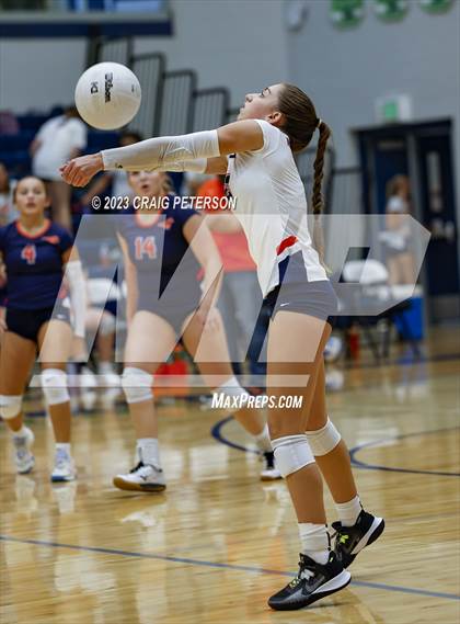 Thumbnail 1 in Mountain Crest @ Ridgeline photogallery.