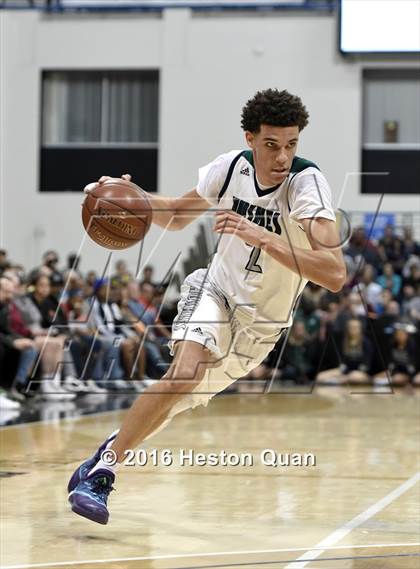 Thumbnail 2 in Chino Hills vs. Bishop Montgomery (CIF SoCal Regional Open Division Final) photogallery.