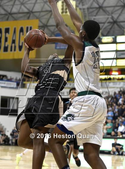 Thumbnail 2 in Chino Hills vs. Bishop Montgomery (CIF SoCal Regional Open Division Final) photogallery.