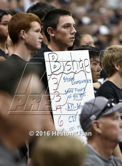 Thumbnail 1 in Chino Hills vs. Bishop Montgomery (CIF SoCal Regional Open Division Final) photogallery.