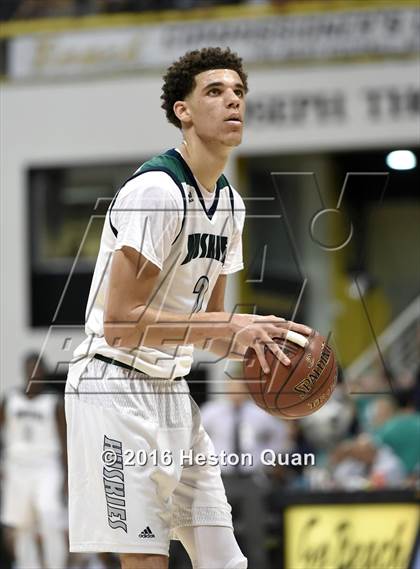 Thumbnail 3 in Chino Hills vs. Bishop Montgomery (CIF SoCal Regional Open Division Final) photogallery.