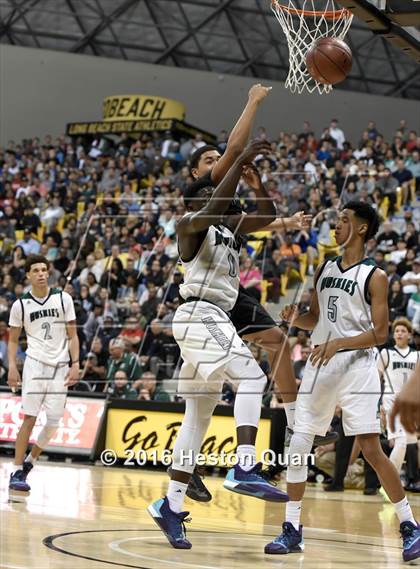 Thumbnail 1 in Chino Hills vs. Bishop Montgomery (CIF SoCal Regional Open Division Final) photogallery.