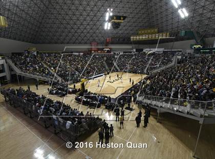 Thumbnail 3 in Chino Hills vs. Bishop Montgomery (CIF SoCal Regional Open Division Final) photogallery.