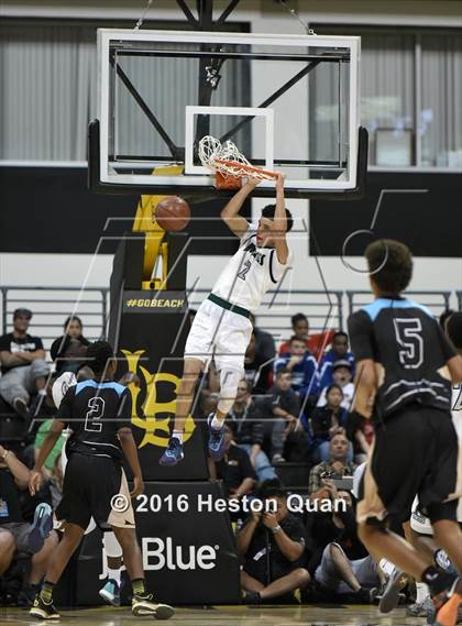 Thumbnail 3 in Chino Hills vs. Bishop Montgomery (CIF SoCal Regional Open Division Final) photogallery.