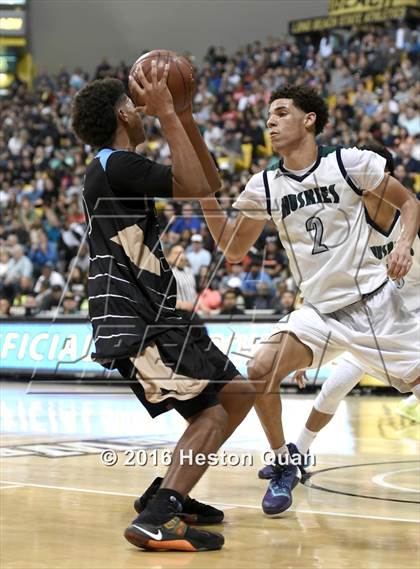 Thumbnail 3 in Chino Hills vs. Bishop Montgomery (CIF SoCal Regional Open Division Final) photogallery.