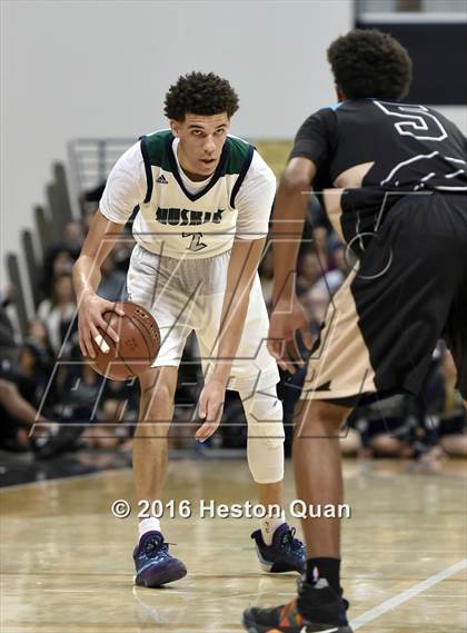 Thumbnail 2 in Chino Hills vs. Bishop Montgomery (CIF SoCal Regional Open Division Final) photogallery.