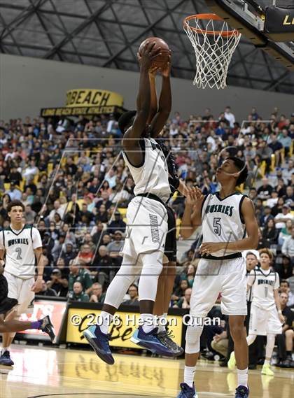 Thumbnail 3 in Chino Hills vs. Bishop Montgomery (CIF SoCal Regional Open Division Final) photogallery.