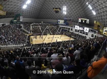 Thumbnail 2 in Chino Hills vs. Bishop Montgomery (CIF SoCal Regional Open Division Final) photogallery.