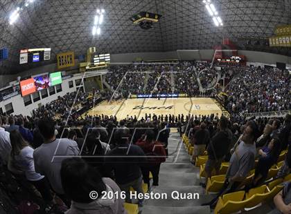 Thumbnail 2 in Chino Hills vs. Bishop Montgomery (CIF SoCal Regional Open Division Final) photogallery.