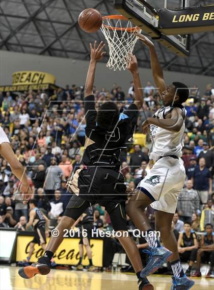 Thumbnail 1 in Chino Hills vs. Bishop Montgomery (CIF SoCal Regional Open Division Final) photogallery.