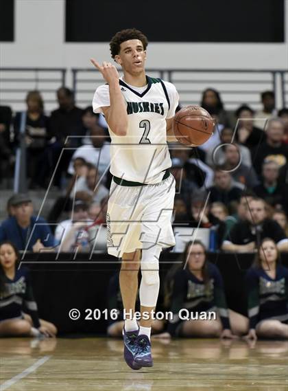 Thumbnail 2 in Chino Hills vs. Bishop Montgomery (CIF SoCal Regional Open Division Final) photogallery.