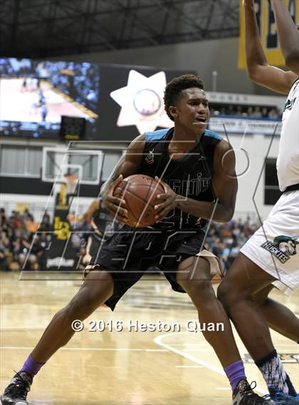 Thumbnail 3 in Chino Hills vs. Bishop Montgomery (CIF SoCal Regional Open Division Final) photogallery.