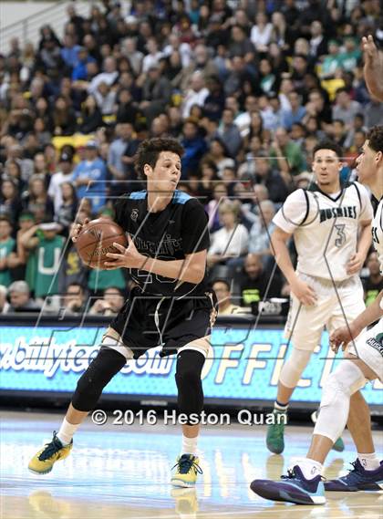 Thumbnail 2 in Chino Hills vs. Bishop Montgomery (CIF SoCal Regional Open Division Final) photogallery.