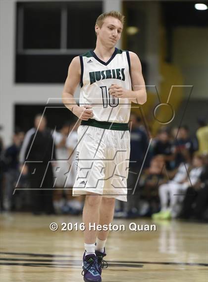 Thumbnail 2 in Chino Hills vs. Bishop Montgomery (CIF SoCal Regional Open Division Final) photogallery.