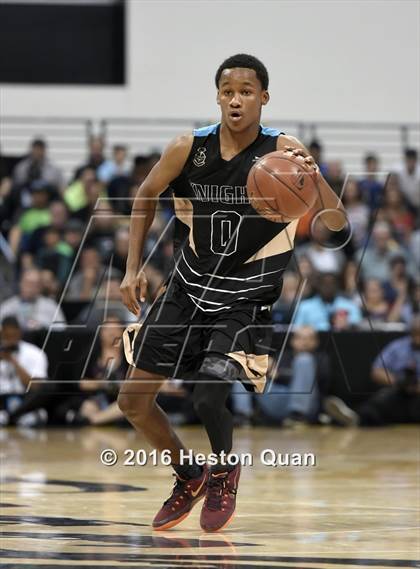 Thumbnail 2 in Chino Hills vs. Bishop Montgomery (CIF SoCal Regional Open Division Final) photogallery.