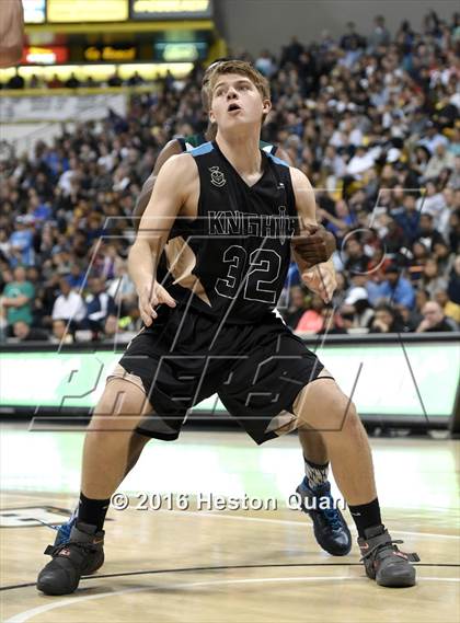 Thumbnail 2 in Chino Hills vs. Bishop Montgomery (CIF SoCal Regional Open Division Final) photogallery.