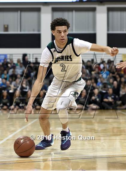 Thumbnail 2 in Chino Hills vs. Bishop Montgomery (CIF SoCal Regional Open Division Final) photogallery.