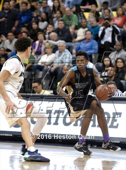 Thumbnail 3 in Chino Hills vs. Bishop Montgomery (CIF SoCal Regional Open Division Final) photogallery.