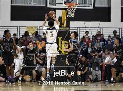 Thumbnail 2 in Chino Hills vs. Bishop Montgomery (CIF SoCal Regional Open Division Final) photogallery.