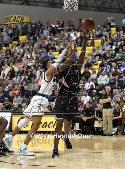 Thumbnail 1 in Chino Hills vs. Bishop Montgomery (CIF SoCal Regional Open Division Final) photogallery.