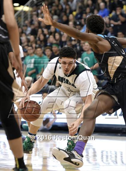 Thumbnail 3 in Chino Hills vs. Bishop Montgomery (CIF SoCal Regional Open Division Final) photogallery.