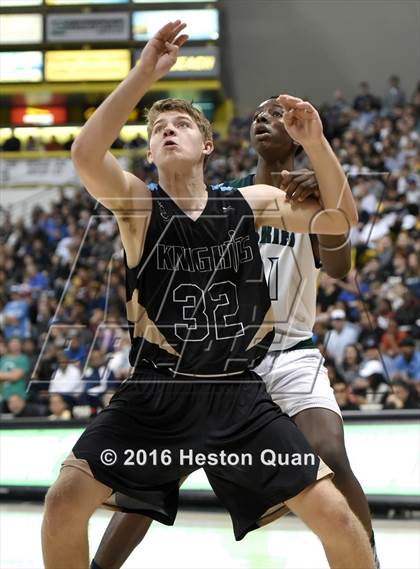 Thumbnail 3 in Chino Hills vs. Bishop Montgomery (CIF SoCal Regional Open Division Final) photogallery.