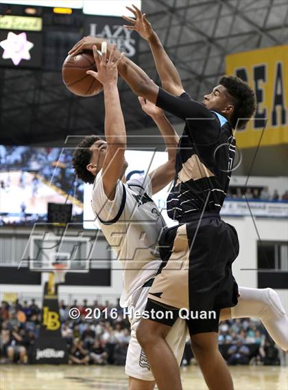 Thumbnail 2 in Chino Hills vs. Bishop Montgomery (CIF SoCal Regional Open Division Final) photogallery.