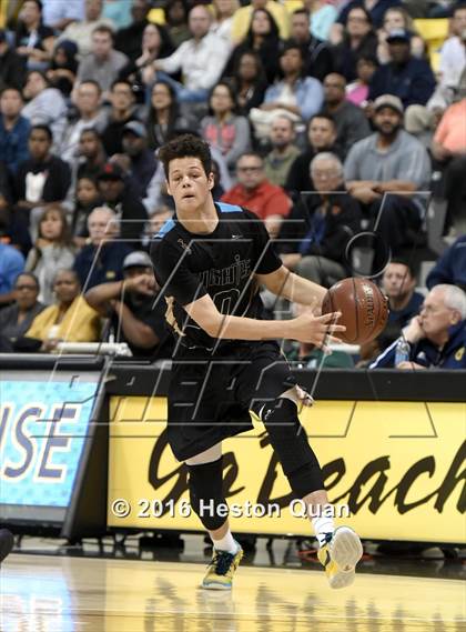 Thumbnail 3 in Chino Hills vs. Bishop Montgomery (CIF SoCal Regional Open Division Final) photogallery.