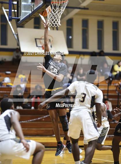 Thumbnail 3 in Lumberton @ Cape Fear photogallery.