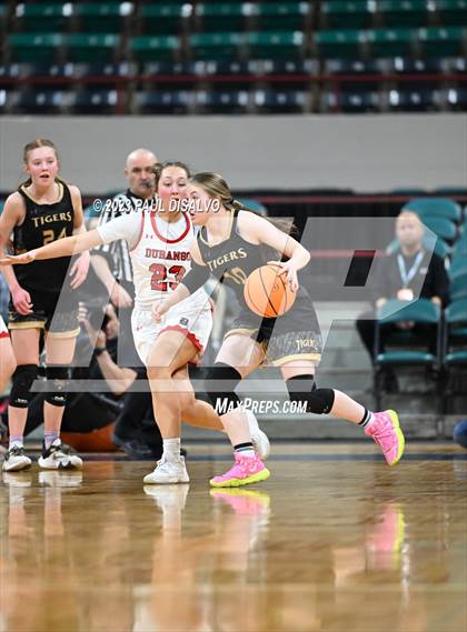 Thumbnail 1 in Canon City vs. Durango (CHSAA 5A Great 8) photogallery.