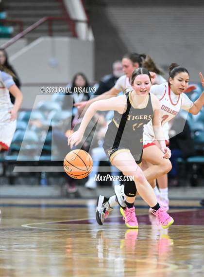 Thumbnail 2 in Canon City vs. Durango (CHSAA 5A Great 8) photogallery.