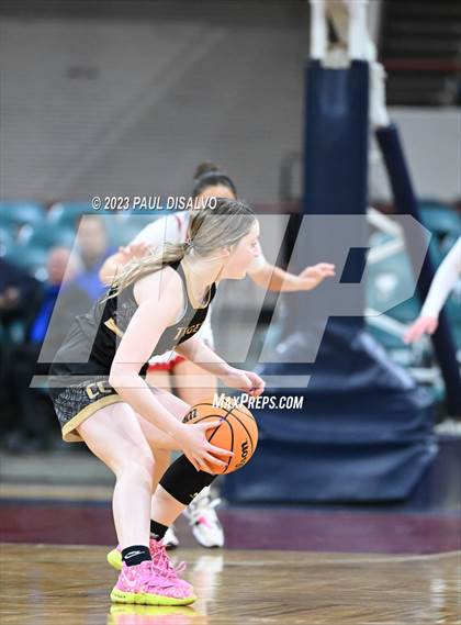 Thumbnail 3 in Canon City vs. Durango (CHSAA 5A Great 8) photogallery.