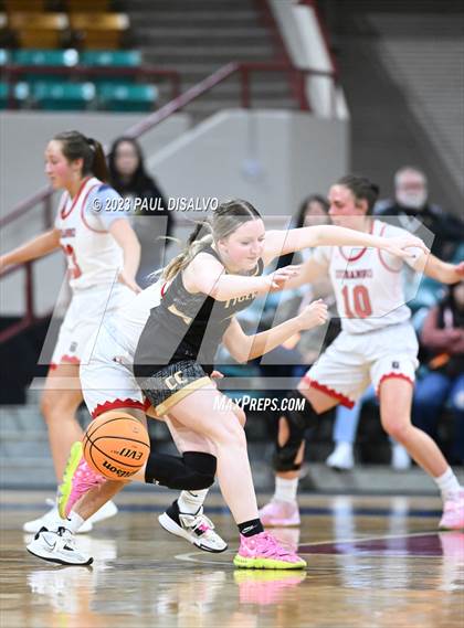 Thumbnail 1 in Canon City vs. Durango (CHSAA 5A Great 8) photogallery.