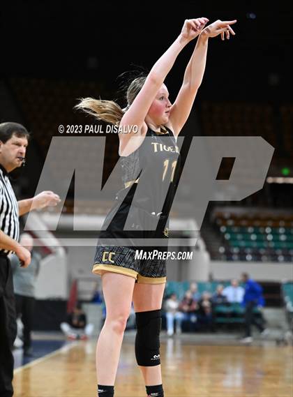 Thumbnail 3 in Canon City vs. Durango (CHSAA 5A Great 8) photogallery.
