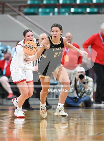 Thumbnail 2 in Canon City vs. Durango (CHSAA 5A Great 8) photogallery.