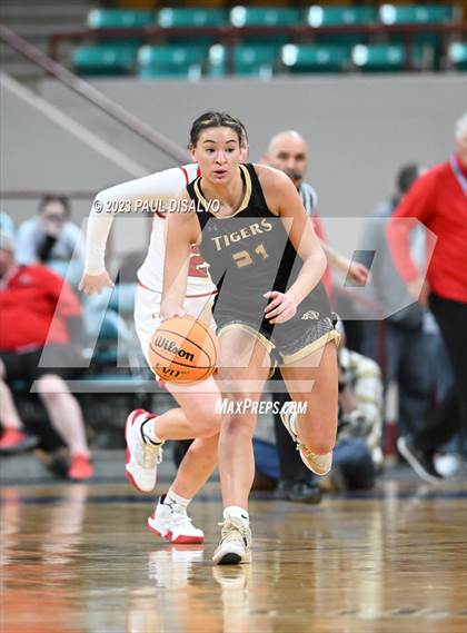 Thumbnail 1 in Canon City vs. Durango (CHSAA 5A Great 8) photogallery.