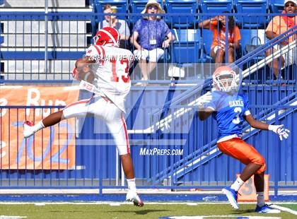 Thumbnail 3 in FR: Mater Dei @ Bishop Gorman photogallery.