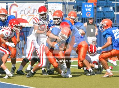 Thumbnail 3 in FR: Mater Dei @ Bishop Gorman photogallery.