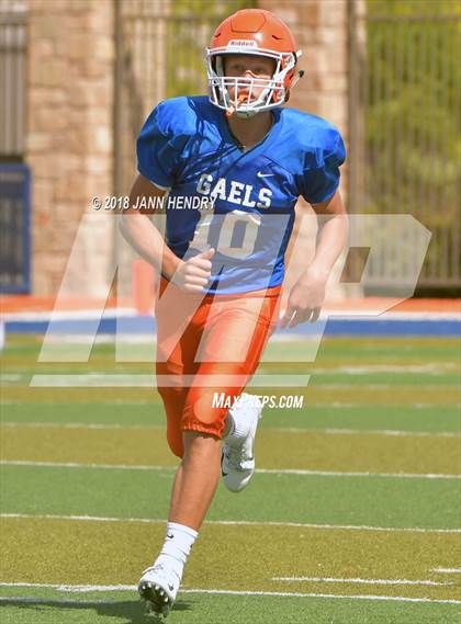 Thumbnail 2 in FR: Mater Dei @ Bishop Gorman photogallery.