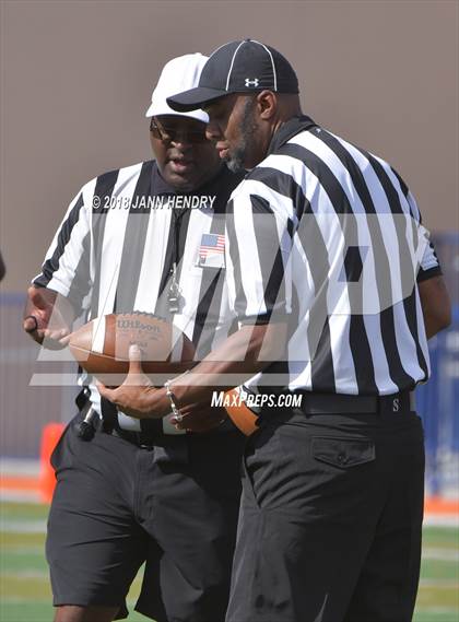 Thumbnail 1 in FR: Mater Dei @ Bishop Gorman photogallery.