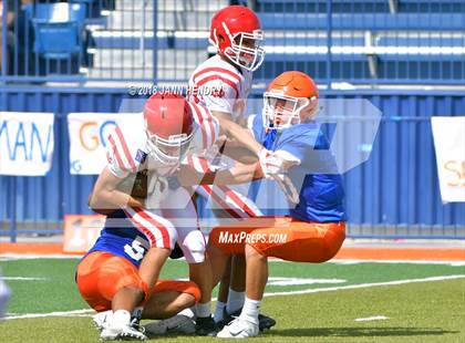 Thumbnail 3 in FR: Mater Dei @ Bishop Gorman photogallery.