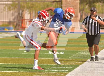 Thumbnail 3 in FR: Mater Dei @ Bishop Gorman photogallery.