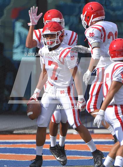 Thumbnail 2 in FR: Mater Dei @ Bishop Gorman photogallery.