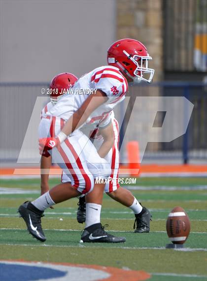 Thumbnail 3 in FR: Mater Dei @ Bishop Gorman photogallery.