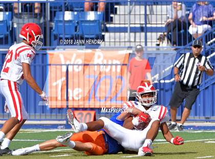 Thumbnail 3 in FR: Mater Dei @ Bishop Gorman photogallery.