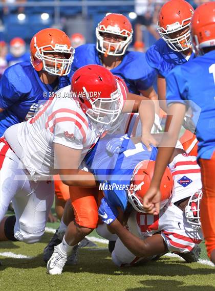 Thumbnail 2 in FR: Mater Dei @ Bishop Gorman photogallery.