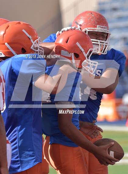 Thumbnail 1 in FR: Mater Dei @ Bishop Gorman photogallery.