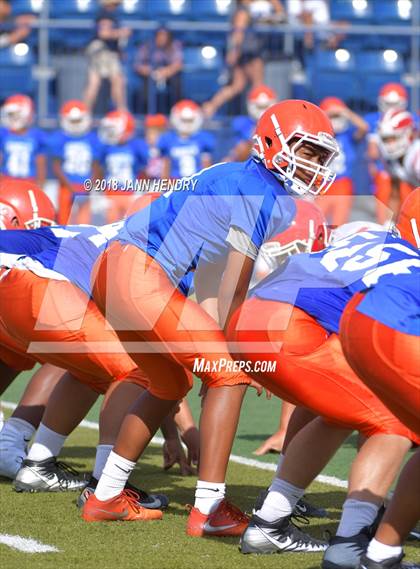 Thumbnail 3 in FR: Mater Dei @ Bishop Gorman photogallery.