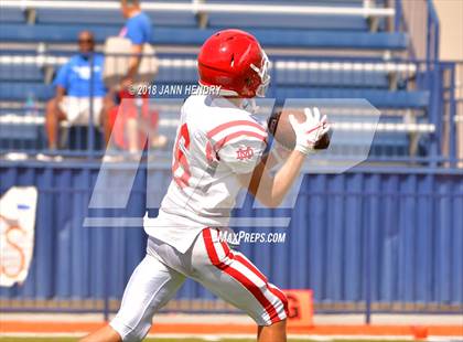 Thumbnail 1 in FR: Mater Dei @ Bishop Gorman photogallery.